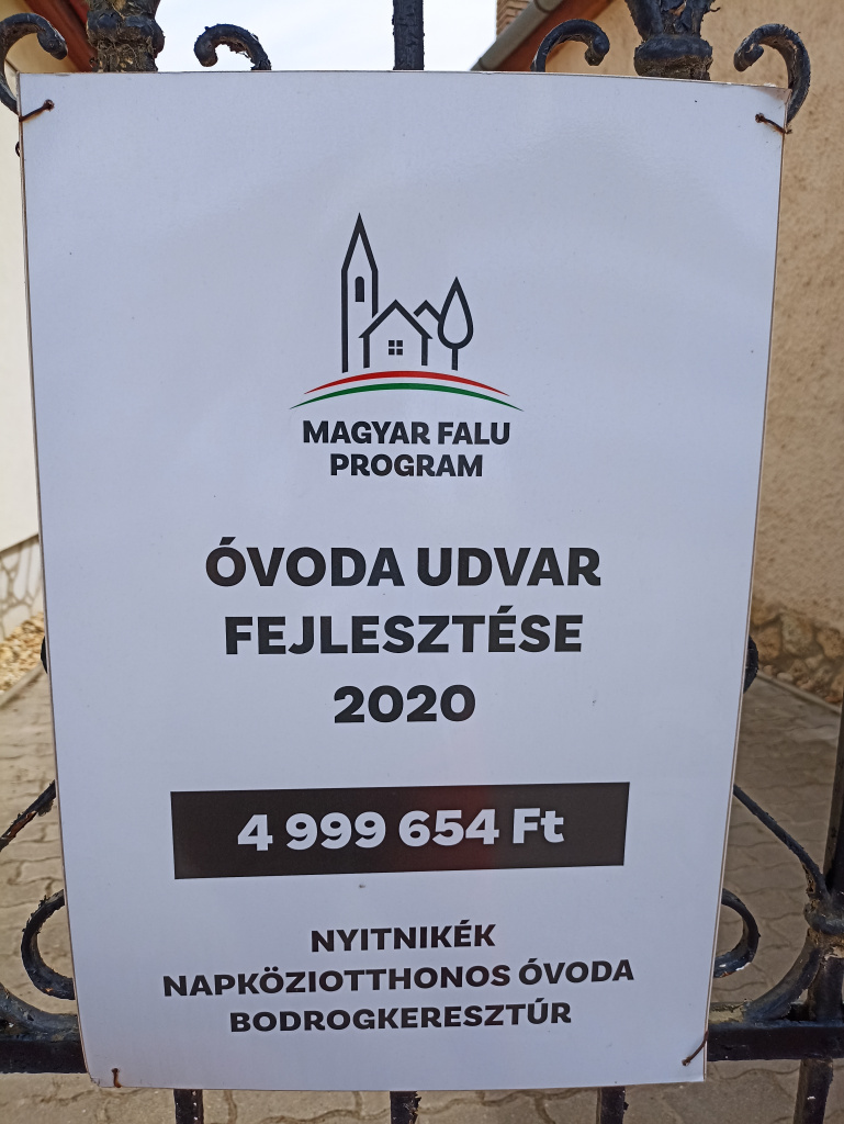 Magyar Falu Program - Óvoda udvar